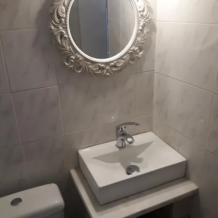 George's Apartment